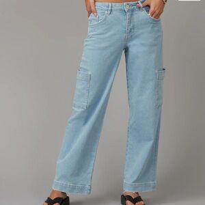 Lola jeans Phoenix Mid Rise Cargo Jeans - Clear Sky size 29 NWT